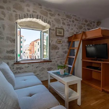 Appartement Center Roza *